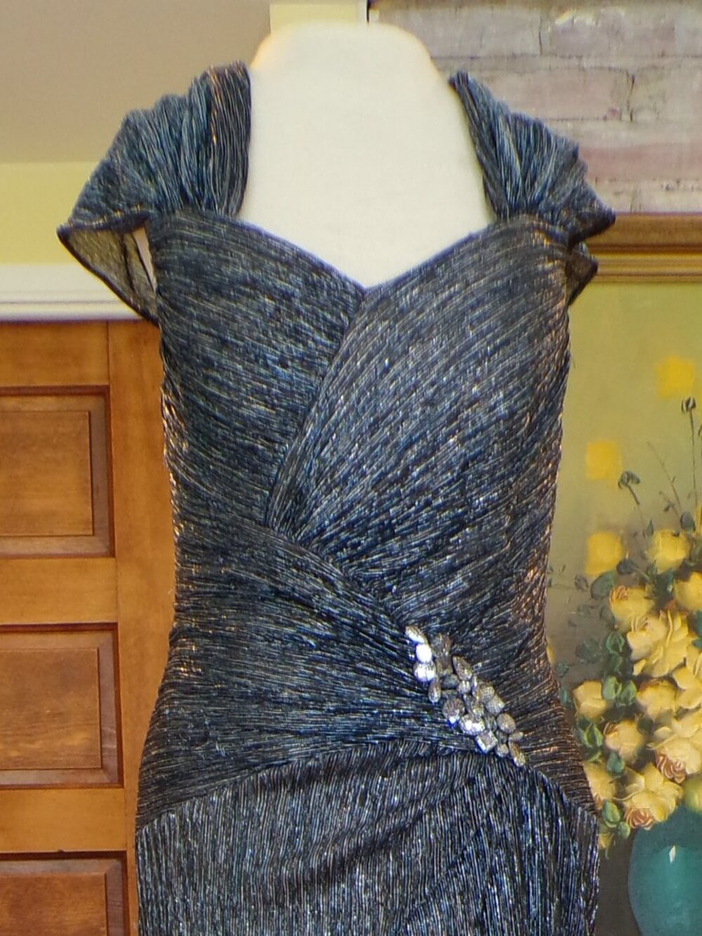 Rene Ruiz Collection Vintage Off-The-Shoulder Tinsel Black & Silver Gown Size 8